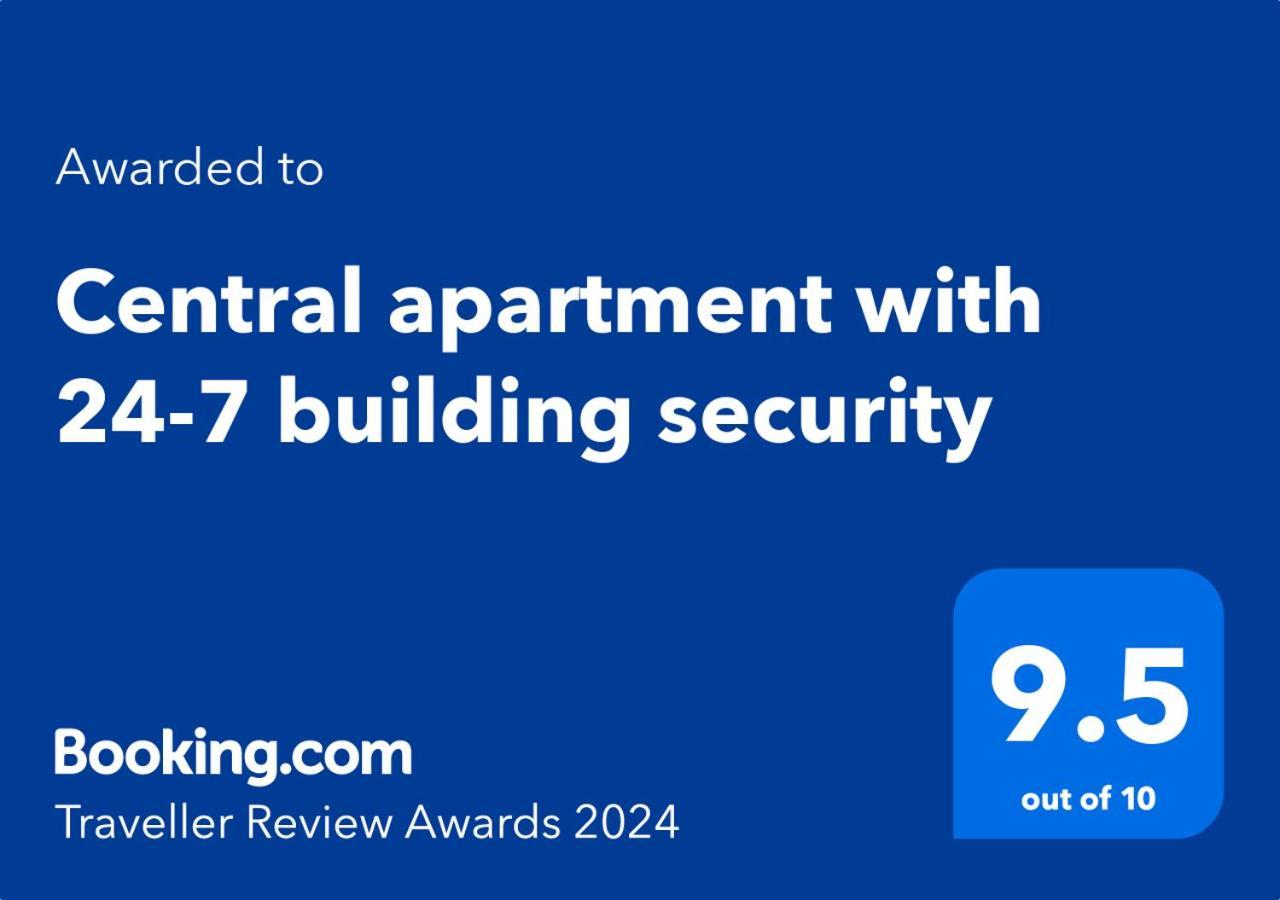 Central Apartment With 24-7 Building Security Újvidék Kültér fotó
